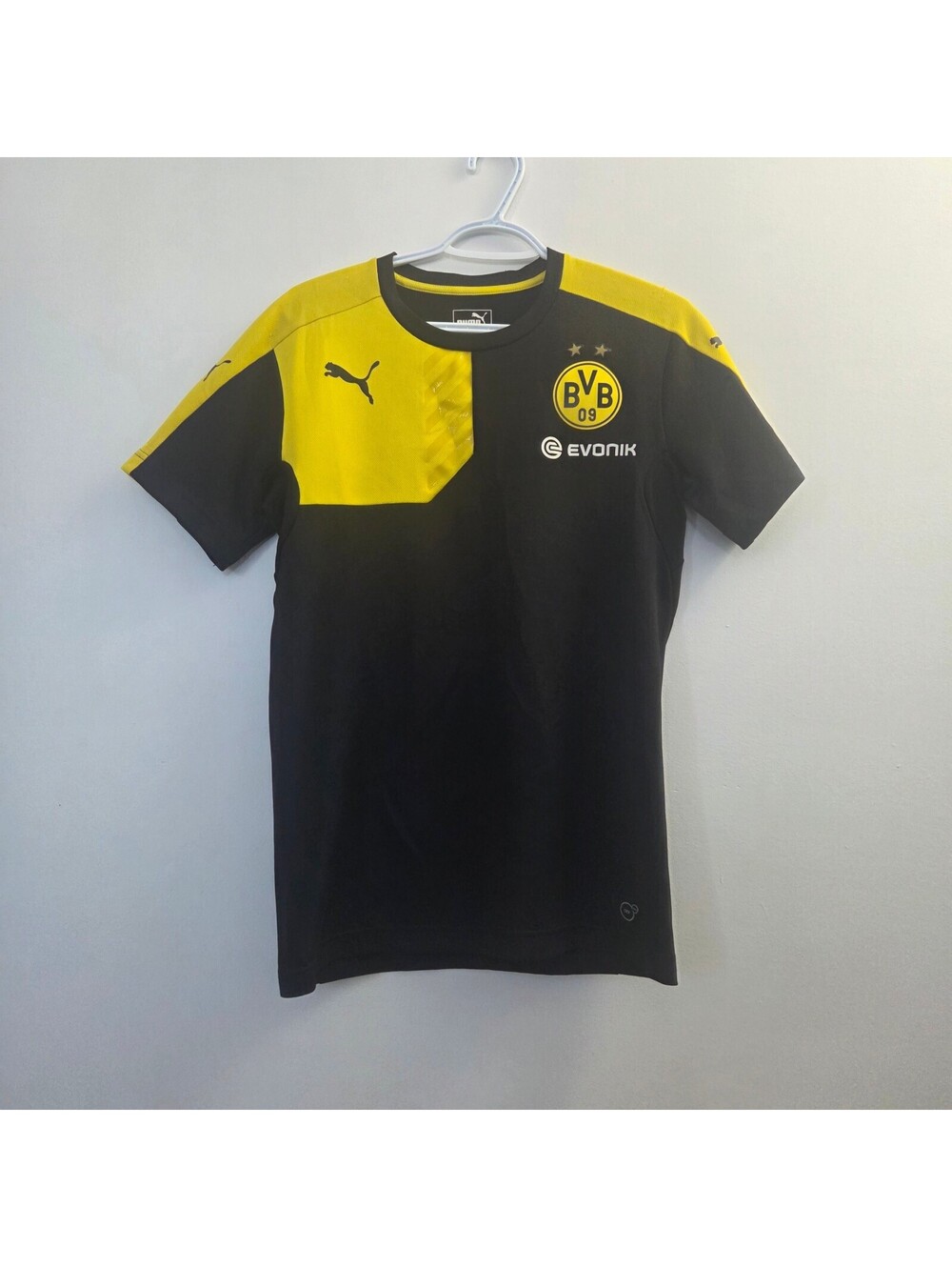 Puma Borussia Dortmund BVB black yellow soccer jersey